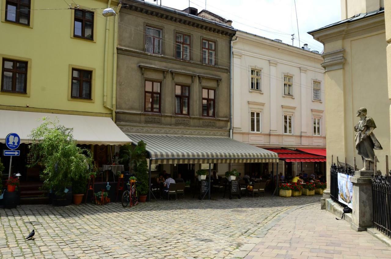 Old Lemberg Apartment Екстер'єр фото
